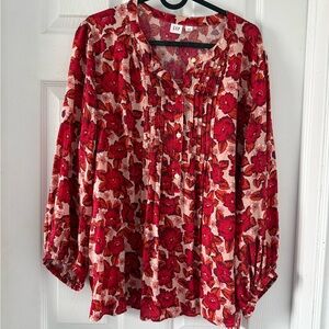 GAP Women's Red and White Floral Blouse